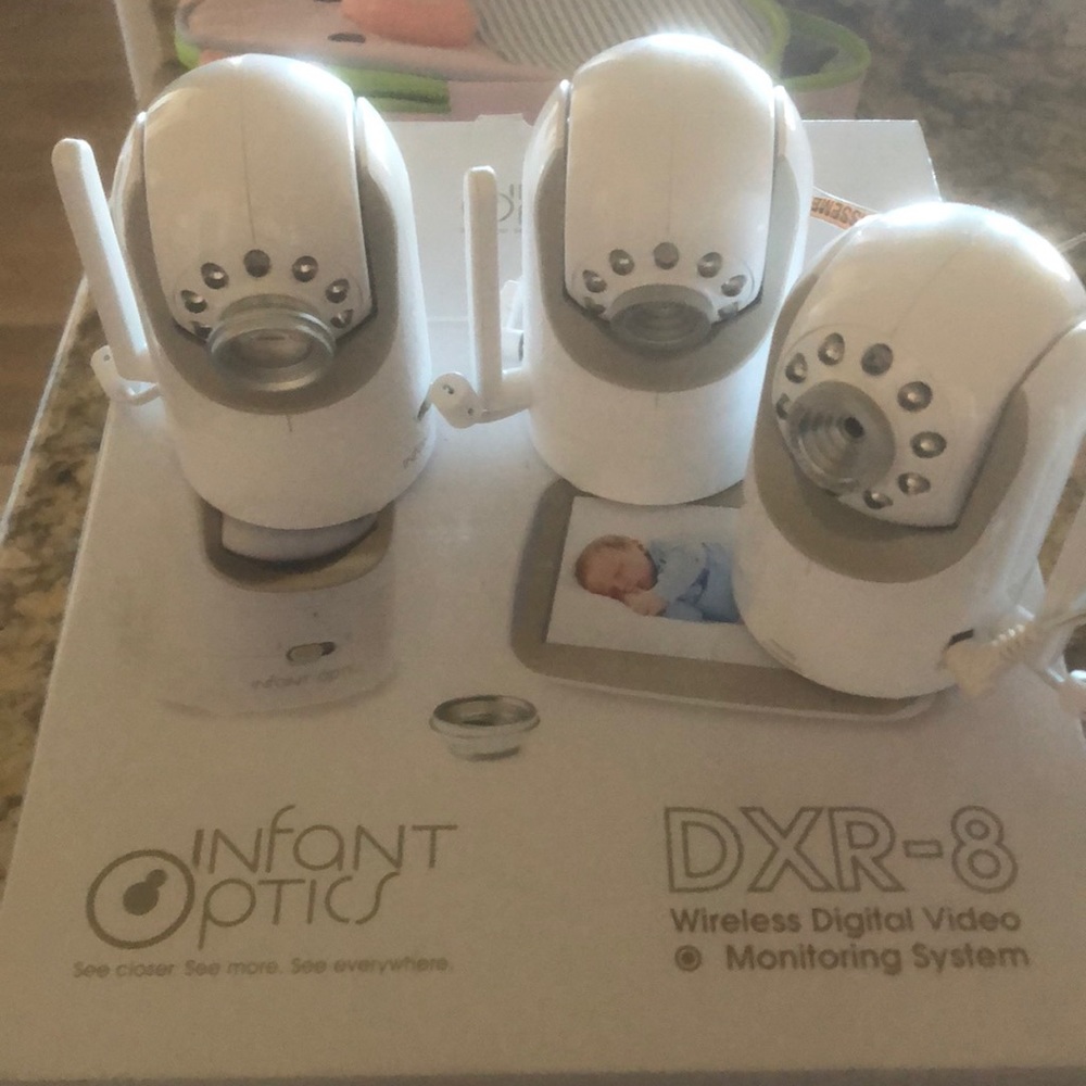 Infant Optics - Baby Monitor Cameras